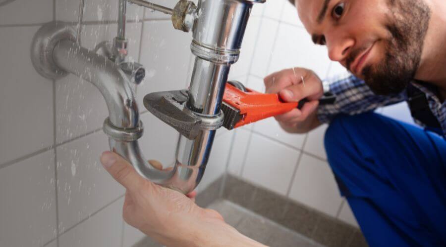 Local sewer line repair in Lander, WY